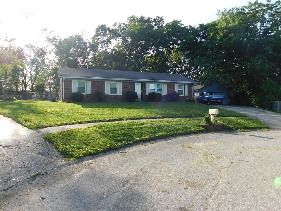 1st image of 55 Westgate Ct