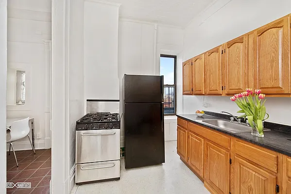 Rented by Citi Habitats | media 8