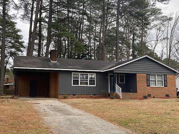 3rd image of 215 Belvedere Dr