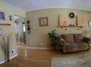 719 8th Ave NW, Rochester, MN 55901