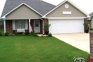 1st image of 106 Cypress Grove Dr