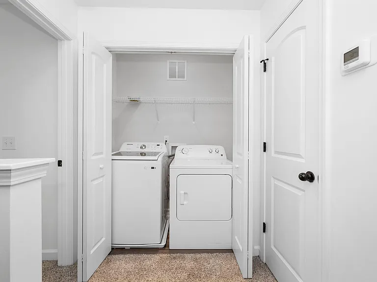 4 Catalina Cir #4 — Photo 3