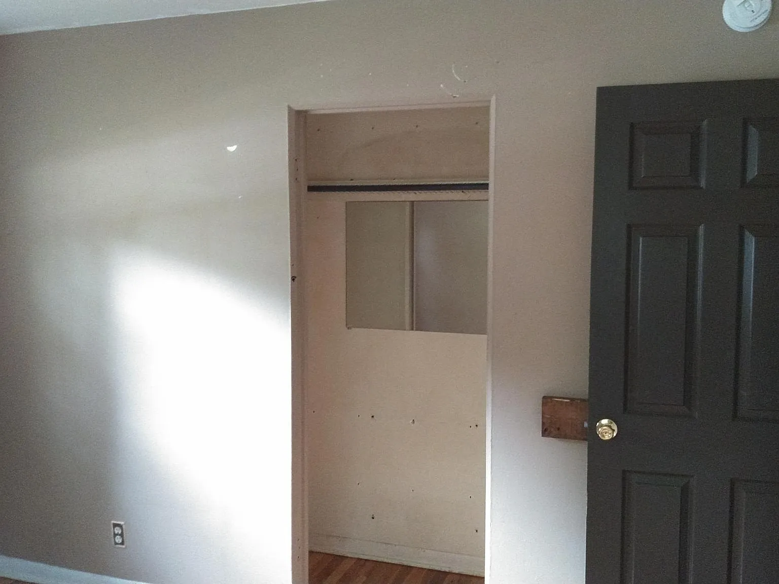 4 bed, 1.5 bath, 1781 sqft, $3,500 — Photo 4