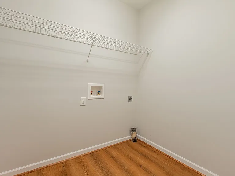 4525 Village Ct — Photo 37