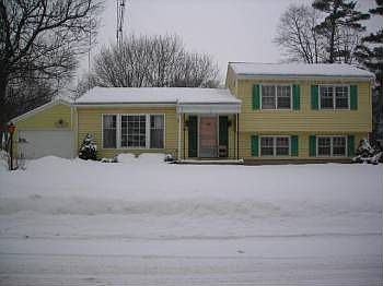 1st image of 4589 Foxcroft Ave NW