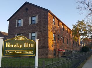 20202 Rocky Hill Rd APT 1J, Bayside, NY 11361