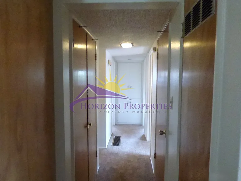 1430-1432 Topaz Way — Photo 9