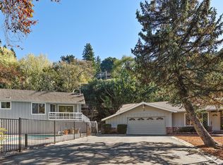 18 Hall Dr, Orinda, CA 94563