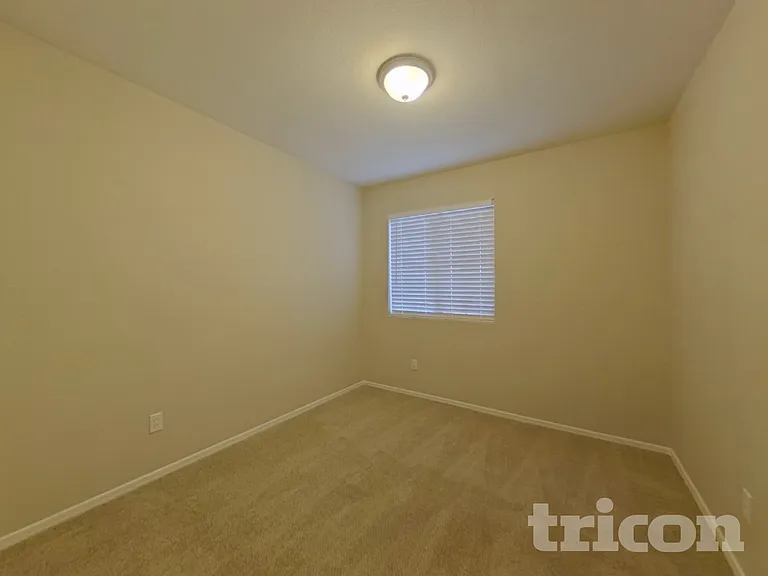 17220 N Wavyleaf Ave — Photo 14