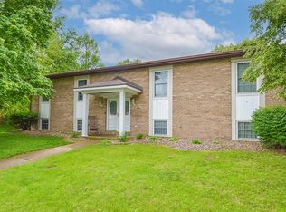 135 Pierce Blvd, O Fallon, IL 62269