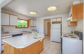 Large Kitchen with new appliances and plenty of storage.