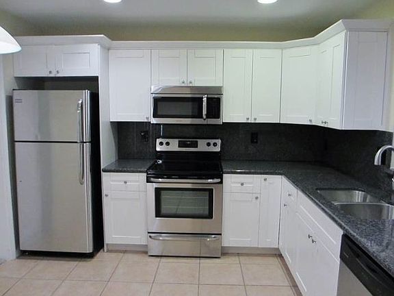 White Shaker Kitchen