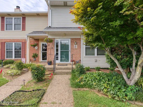 8613 Wintergreen Ct, Louisville, KY 40242