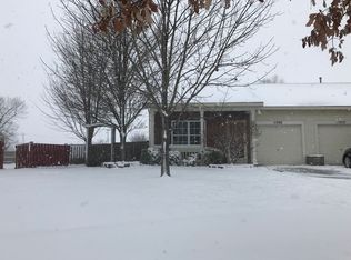 1500 Red Top Ln, Minooka, IL 60447