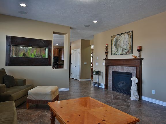 3rd image of 14331 S Fox Creek Dr