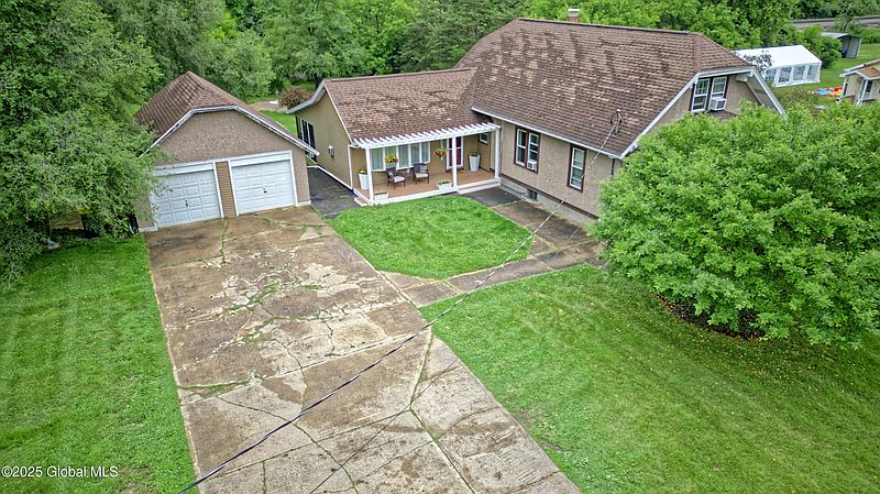 3rd image of 1414 Vley Road