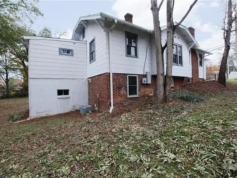 140 W Acadia Ave — Photo 19
