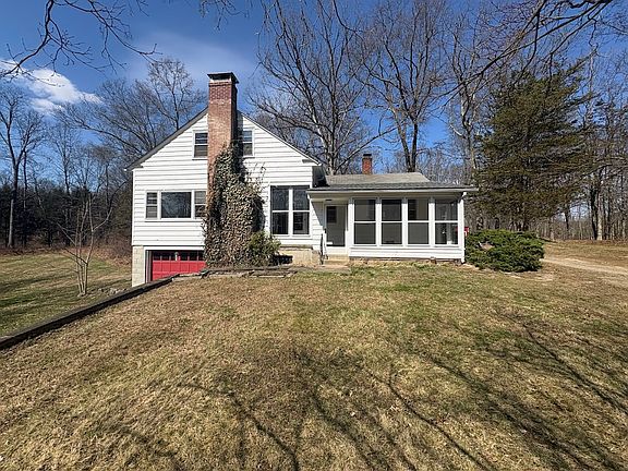 3rd image of 340 Metzger Rd