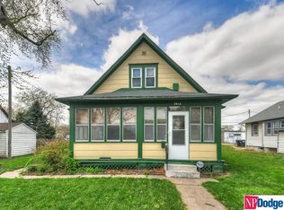 3812 N 23rd St, Omaha, NE 68110