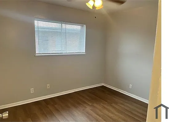2650 McFaddin St #4 — Photo 8