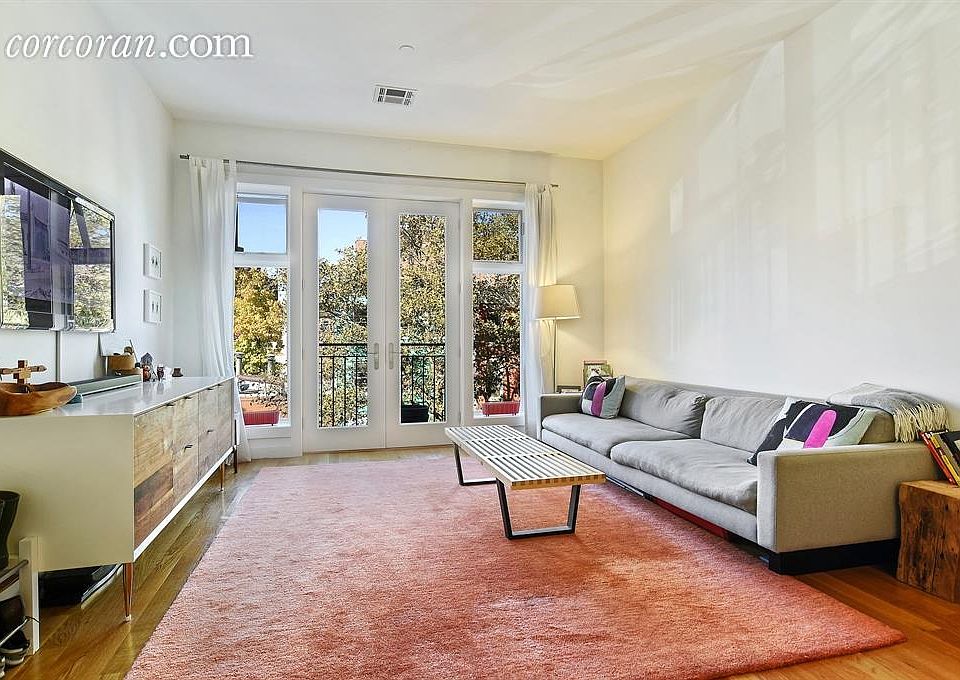 1st image of 136 Clifton Pl APT 3B