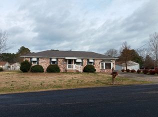 46 Holland Ln, Windsor, VA 23487
