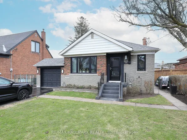 1535 Pharmacy Ave, Toronto, ON M1R 2K1