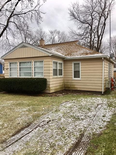 1st image of 1540 Parkway Dr