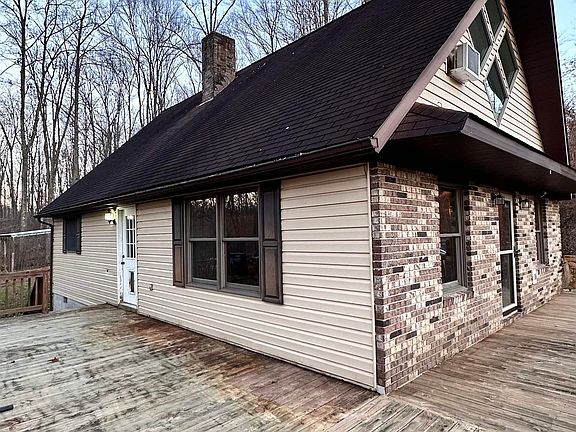 4th image of 103 Basketweave Ln