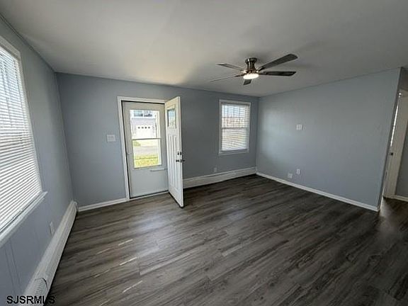 3rd image of 333 34th St S Floor 1