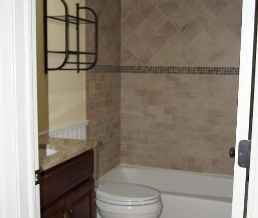 5th image of 573 Bayview Dr