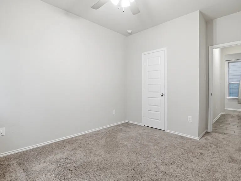 6230 Scooby Acres — Photo 17