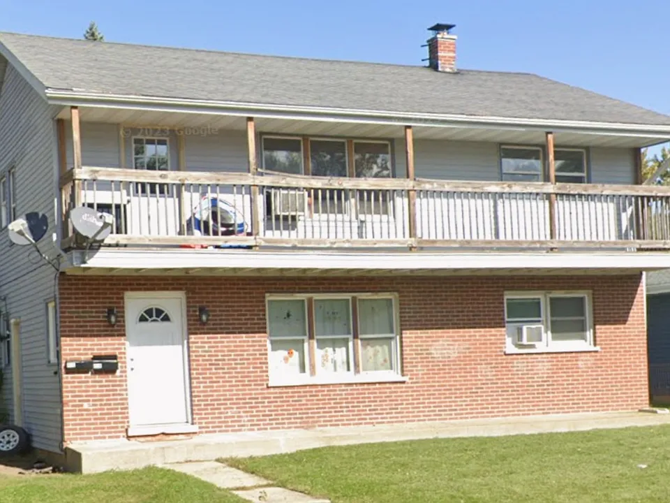 416-418 Glenwood Dr #UP