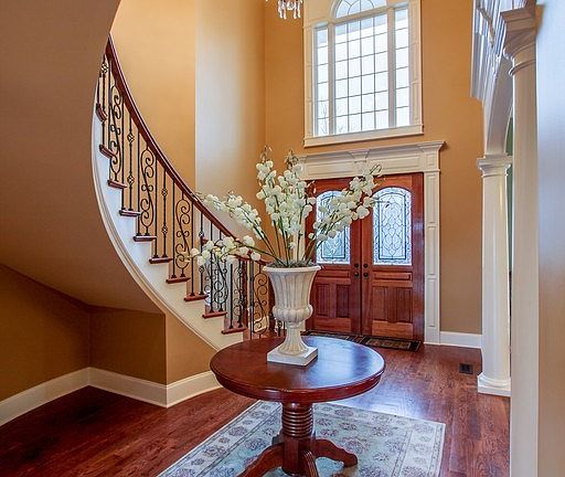 4th image of this home