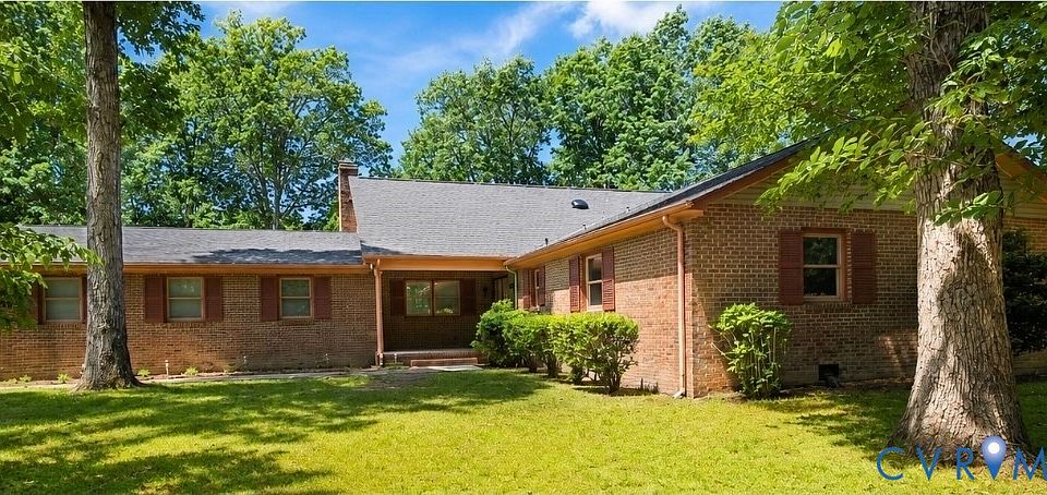 1st image of 2832 Brierwood Rd