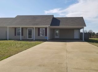 113 N Taylor Dr, Bells, TN 38006
