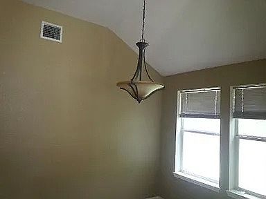 2nd image of 709 Camino Real Dr