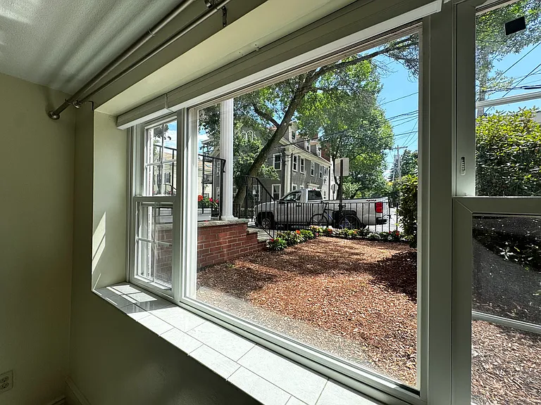 21 Franklin St #1 — Photo 10