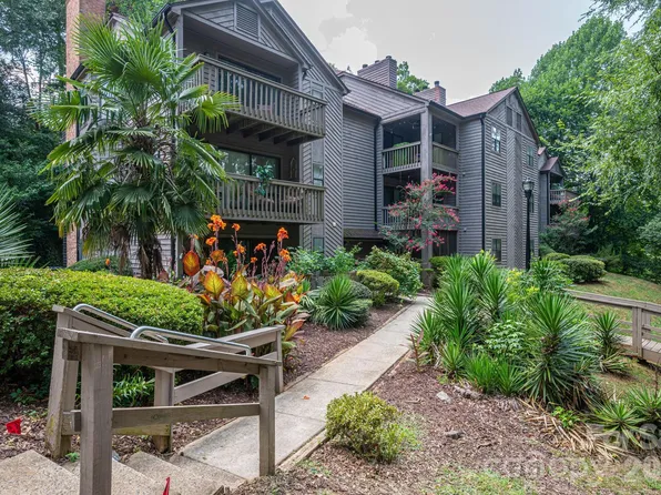 4130 Charlotte Hwy APT B, Lake Wylie, SC 29710