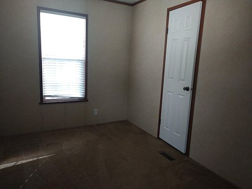 4th image of 3635 Sugar Loaf St NW