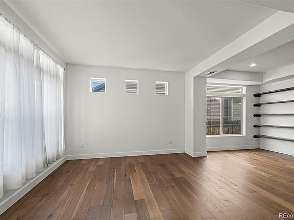 5th image of 10770 Worchester Way