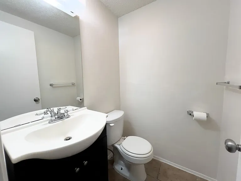 1705 Coronado Hills Dr #D — Photo 13