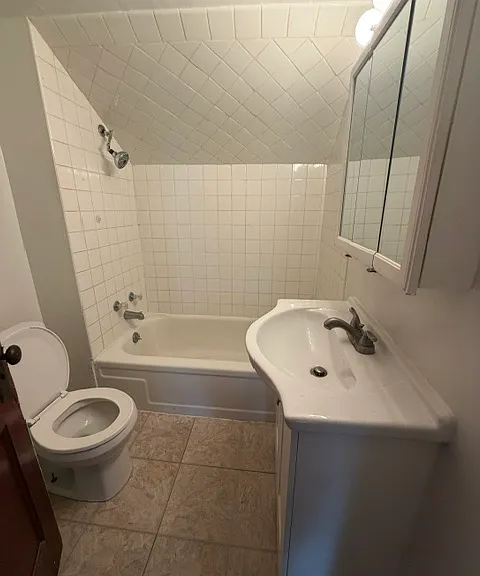 191 Vandervoort St #1/2 — Photo 11