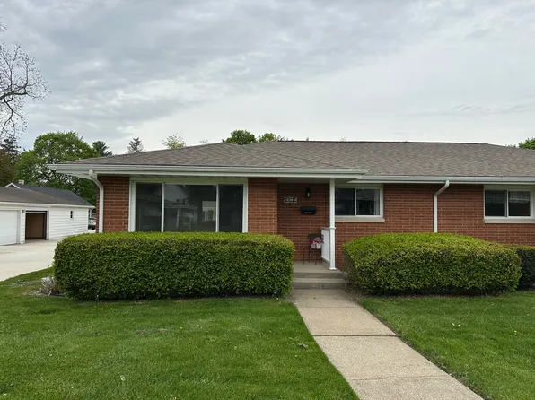 1329 Oak St #C2, Niles, MI 49120