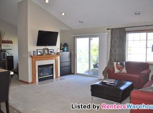 6825 Folkestone Rd, Apple Valley, MN 55124