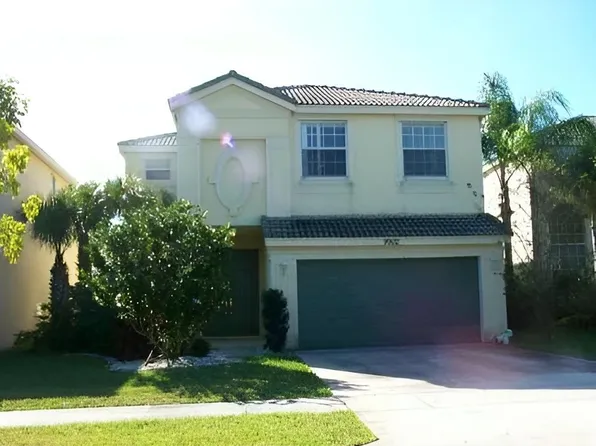 9902 Warner Ln, Wellington, FL 33414