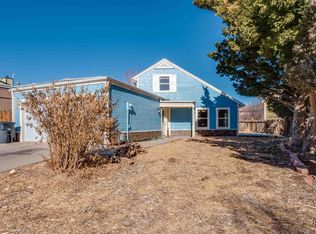 876 Kristi Ln, Los Alamos, NM 87544