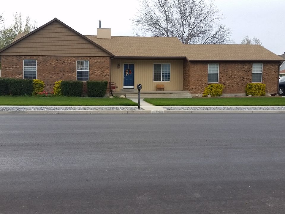 1st image of 10058 S Yorkshire Dr