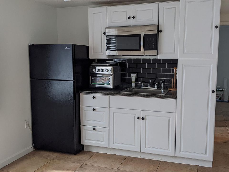 1st image of 4807 Delmonte Ave