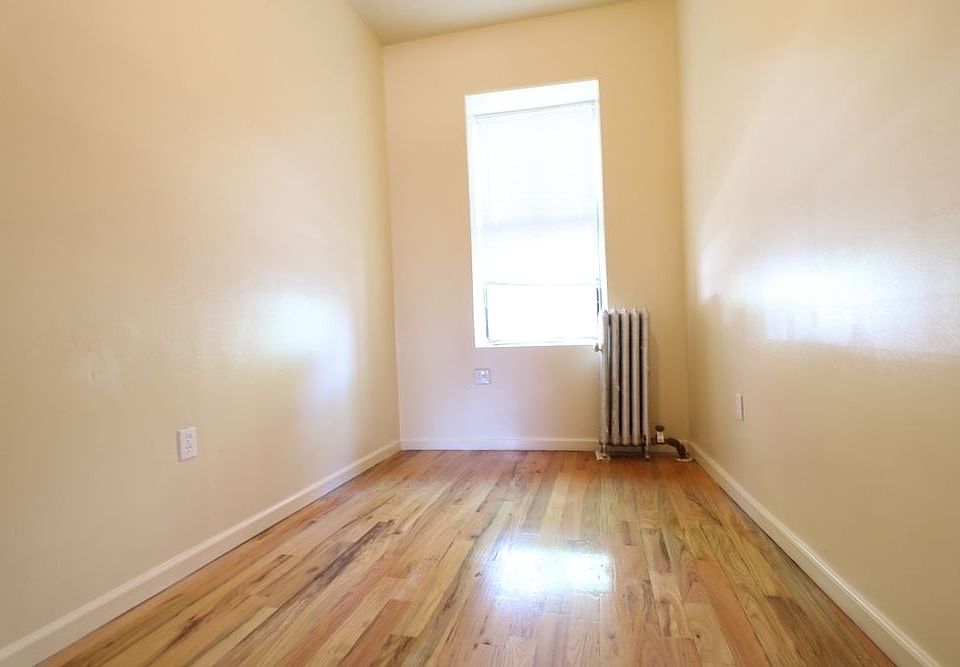 1st image of 255 Audubon Ave APT 1b
